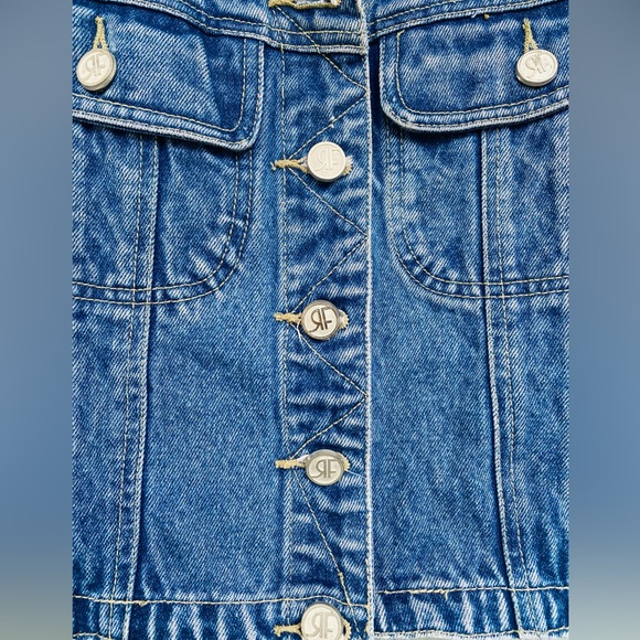 RF | Distressed Denim Vest | Faux leather collar | Women’s Size Medium - Picture 4 of 5